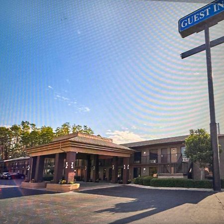 Guest Inn Lake City Exterior photo