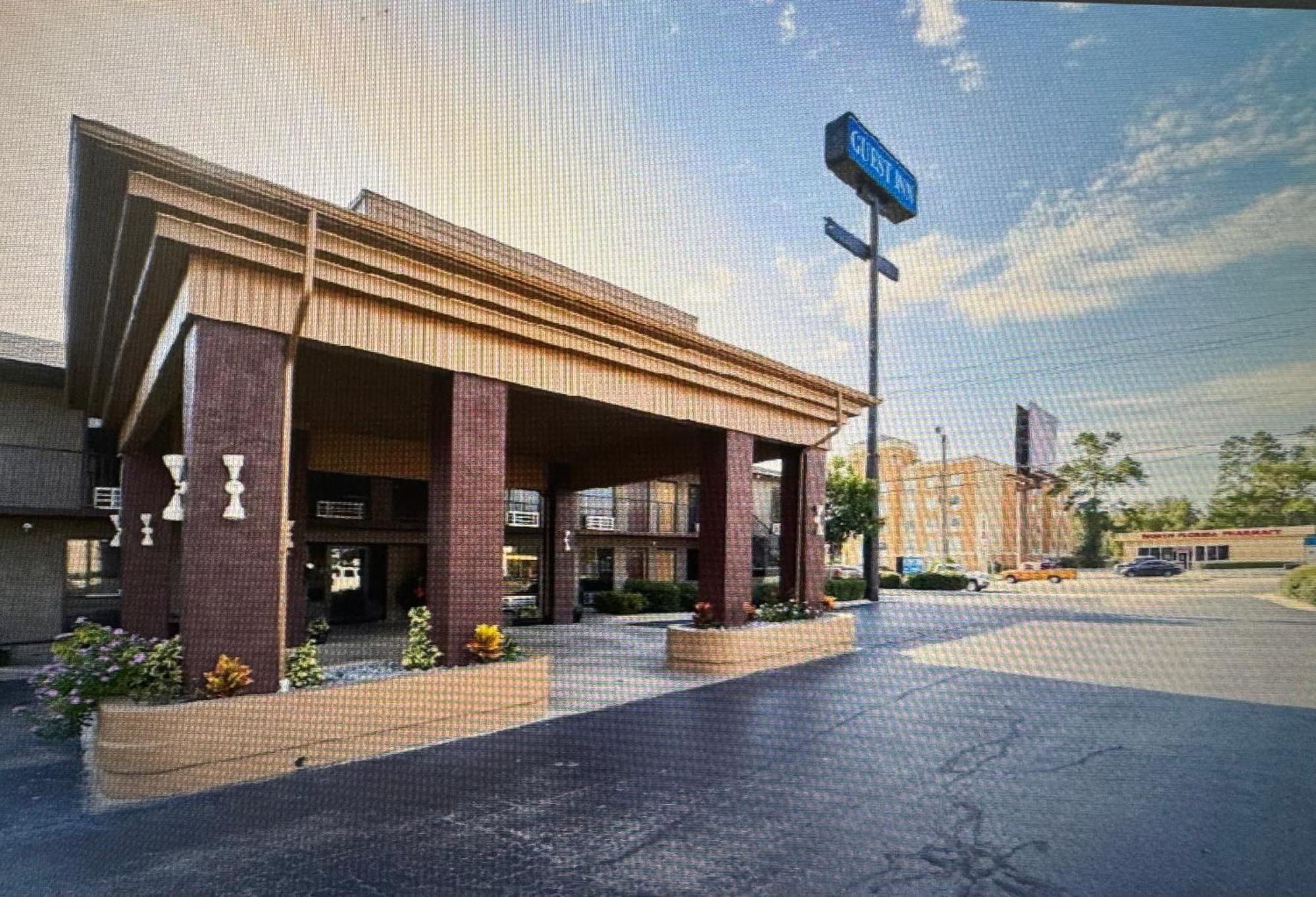 Guest Inn Lake City Exterior photo